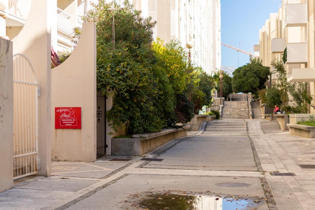 Trstenik Beach Apartment Split Buitenkant foto