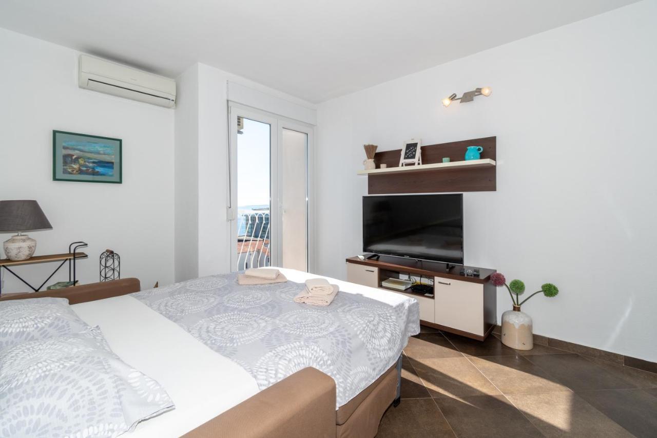 Trstenik Beach Apartment Split Buitenkant foto